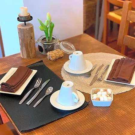 Ξενοδοχείο Logis Maison Carree Restaurant O Carre Dart 3*