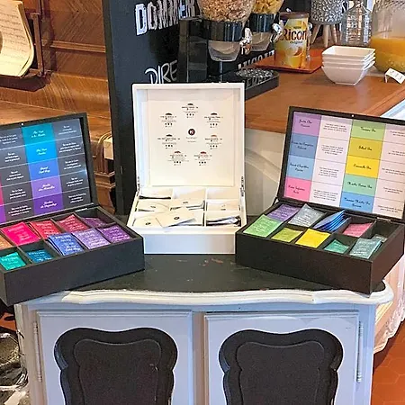 Logis Maison Carree Restaurant O Carre Dart Ξενοδοχείο