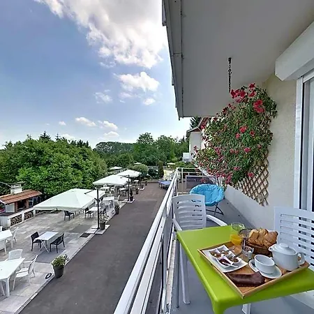 Logis Maison Carree Restaurant O Carre Dart Ξενοδοχείο 3*