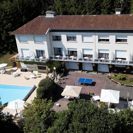 Logis Maison Carree Restaurant O Carre Dart Hotel Mereville (Lorraine)